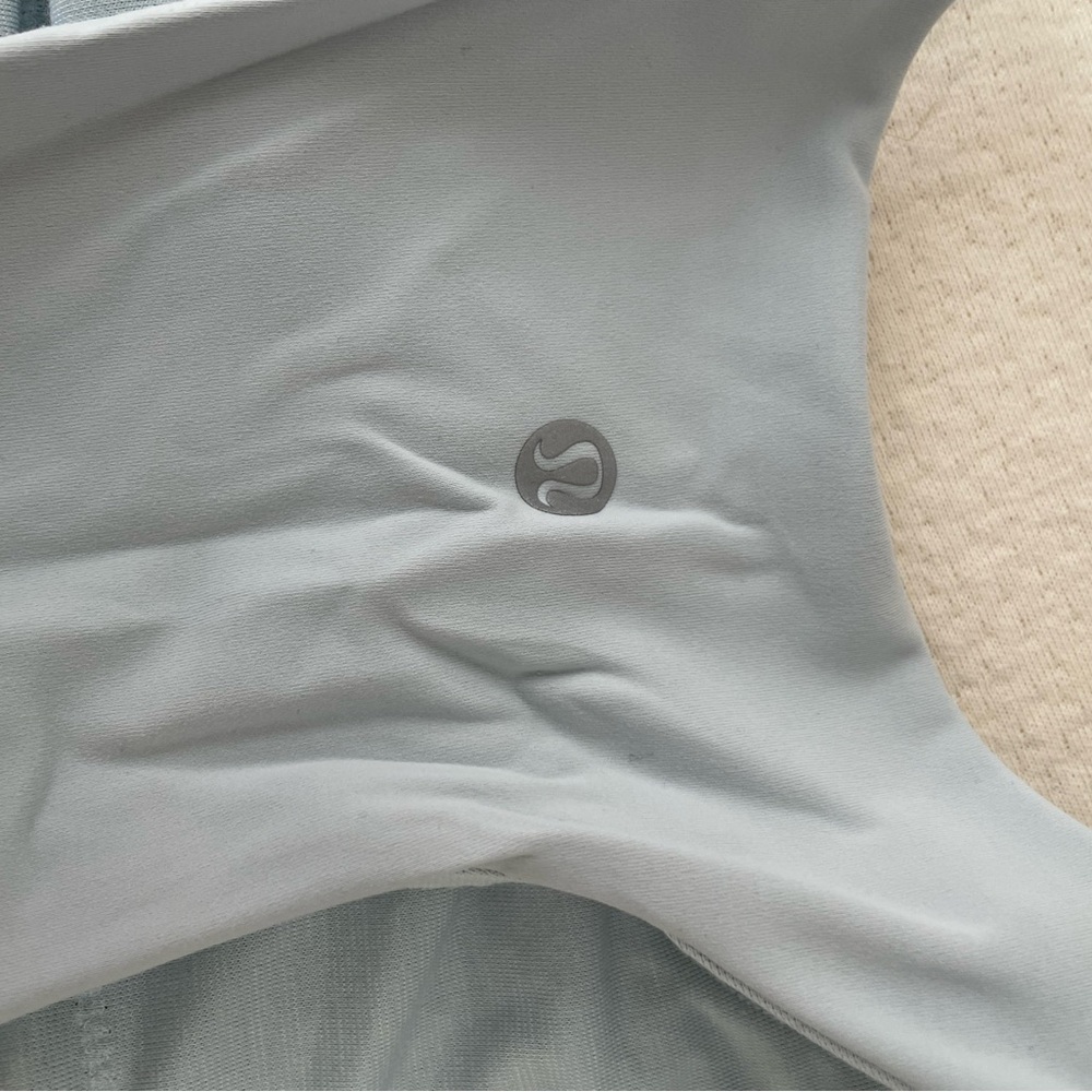Lululemon sport bra
